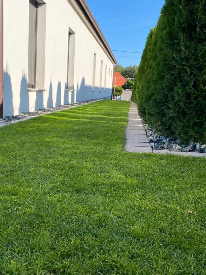 Ferienwohnung Bagoly Fertőrákos Exterior foto